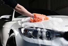 Nettoyer sa voiture de A à Z